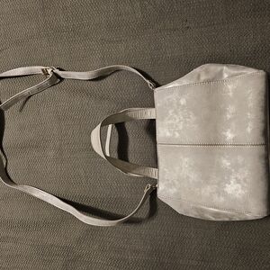 Elegant Cream Handbag